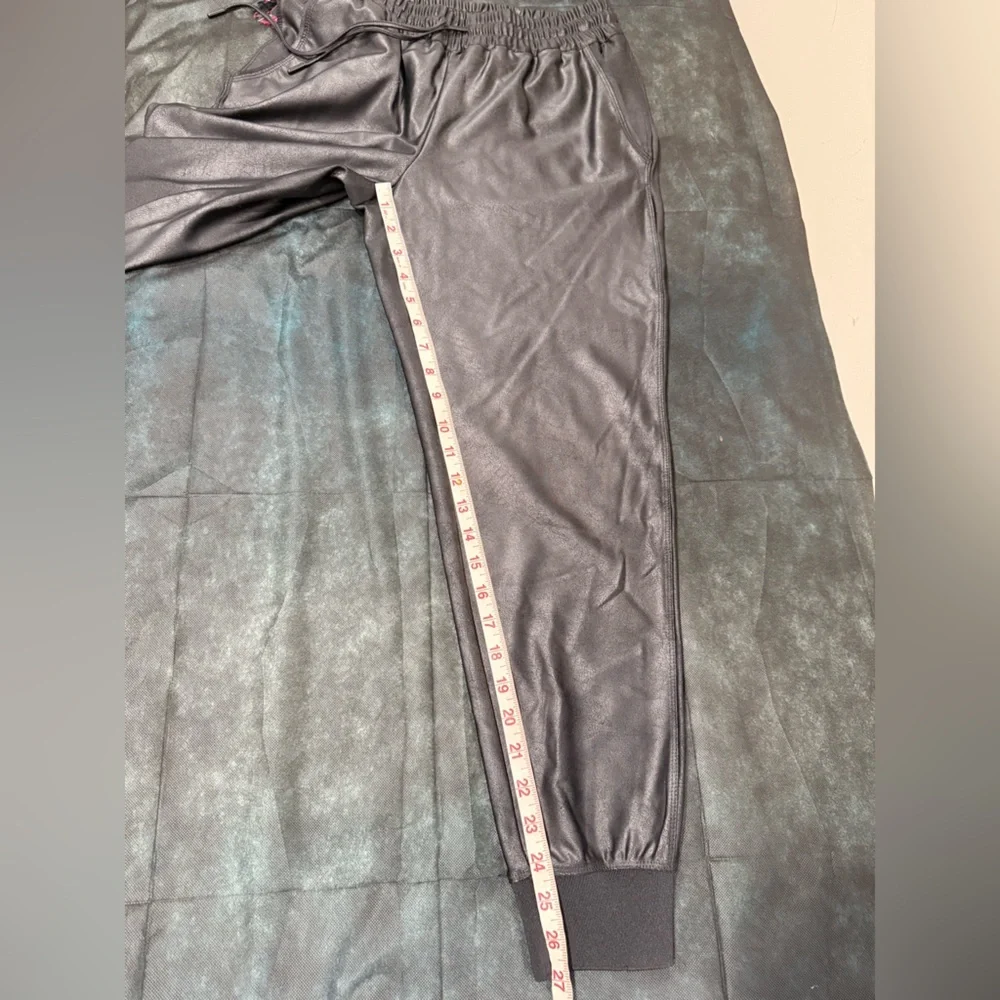 🔥Madison D’Amelie Black Shimmer Jogger Pants Size S EUC🔥